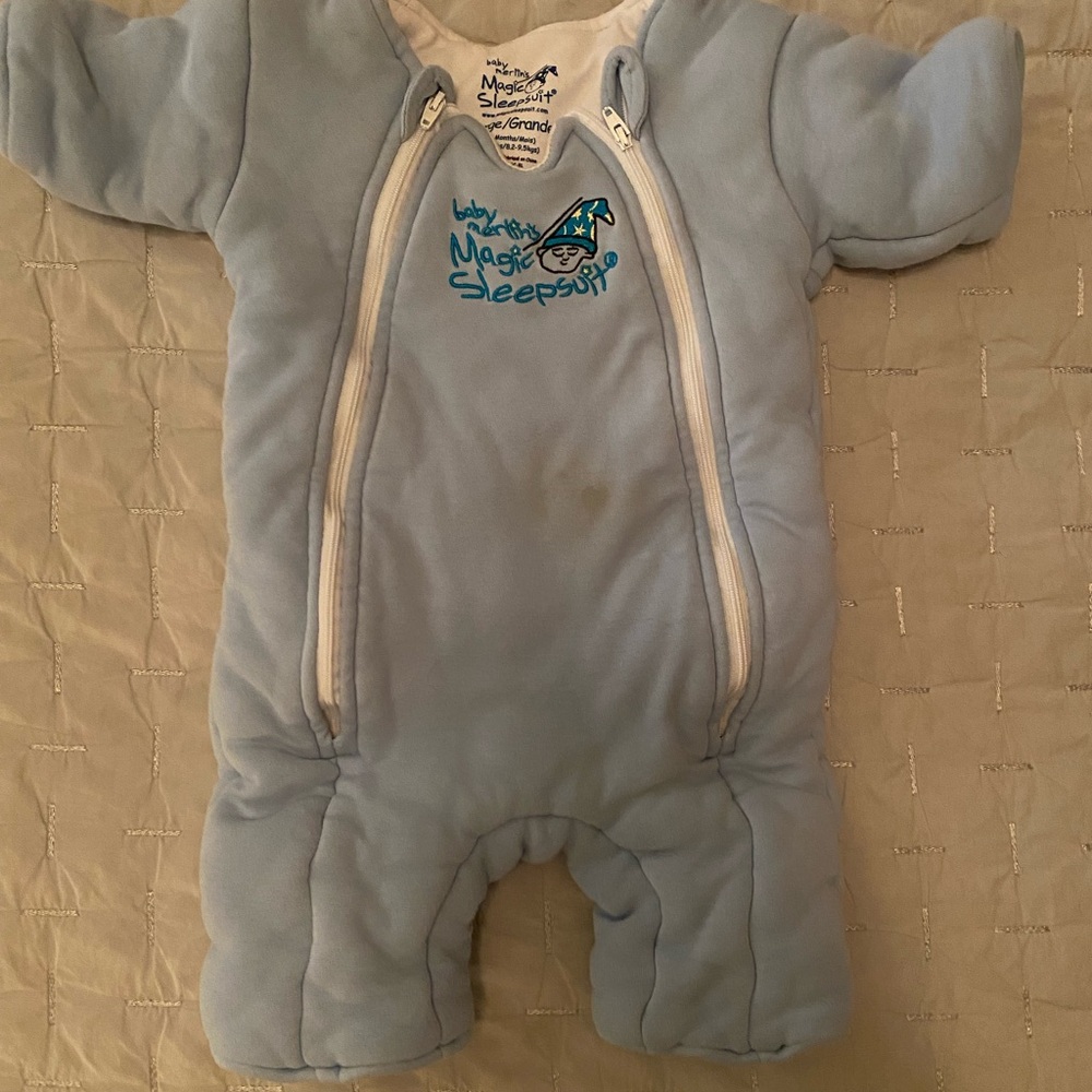 Blue Baby Merlin’s magic sleep suit - (LARGE)